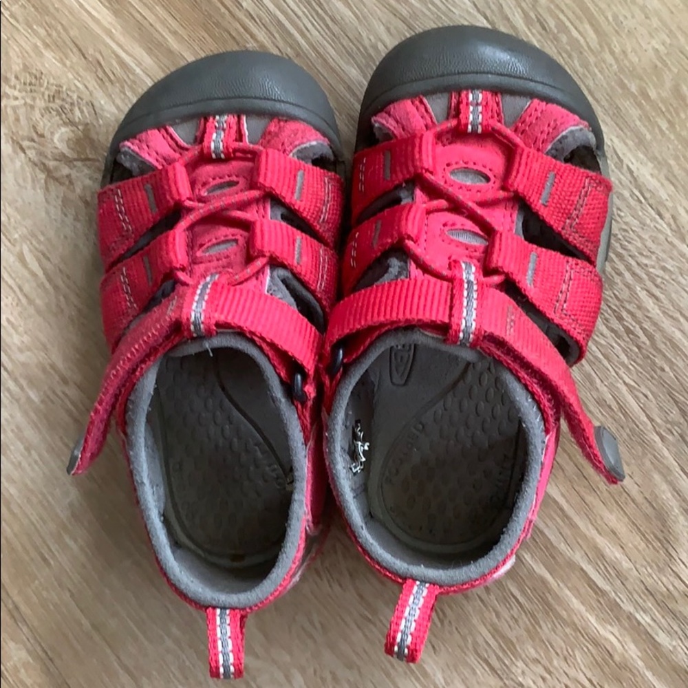 Pink Keens